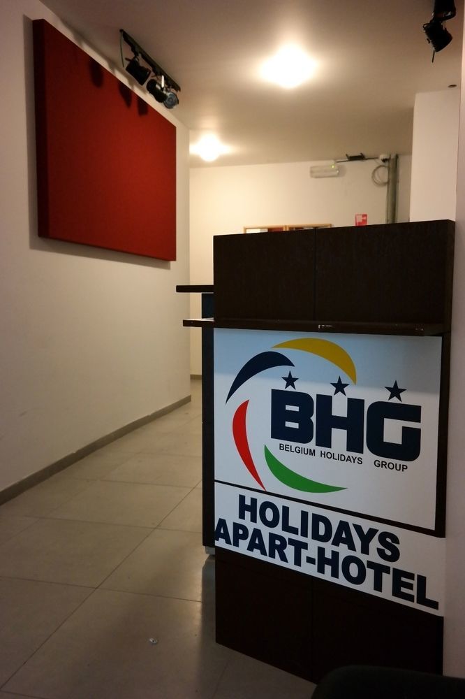 Holidays Apart-Hotel Anderlecht Bagian luar foto